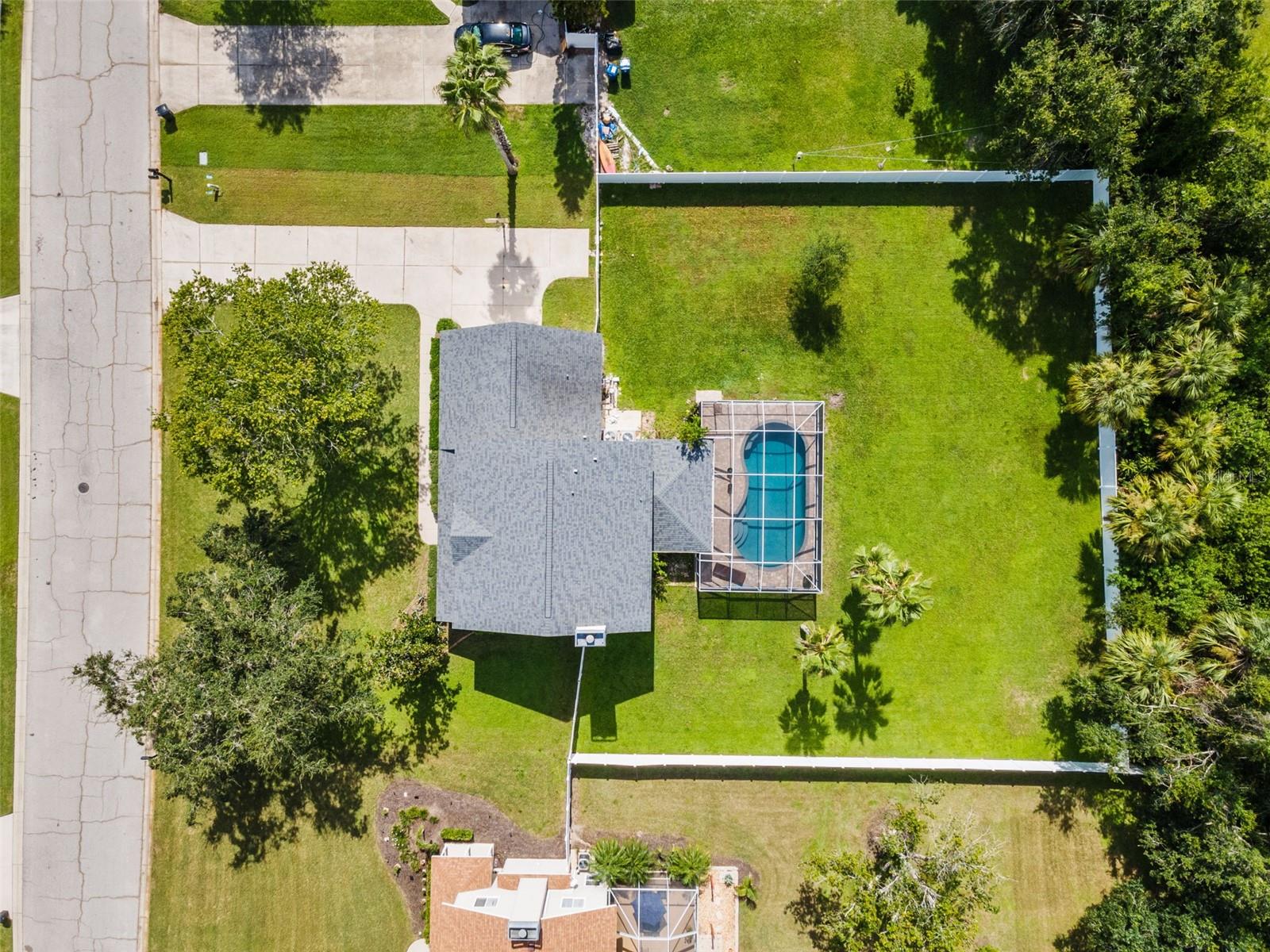 Image 40 of 44 For 14711 1st Avenue E