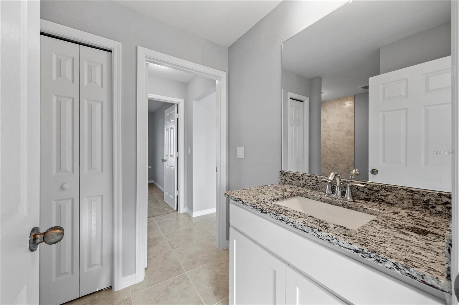 Image 14 of 16 For 10177 Quimper Avenue