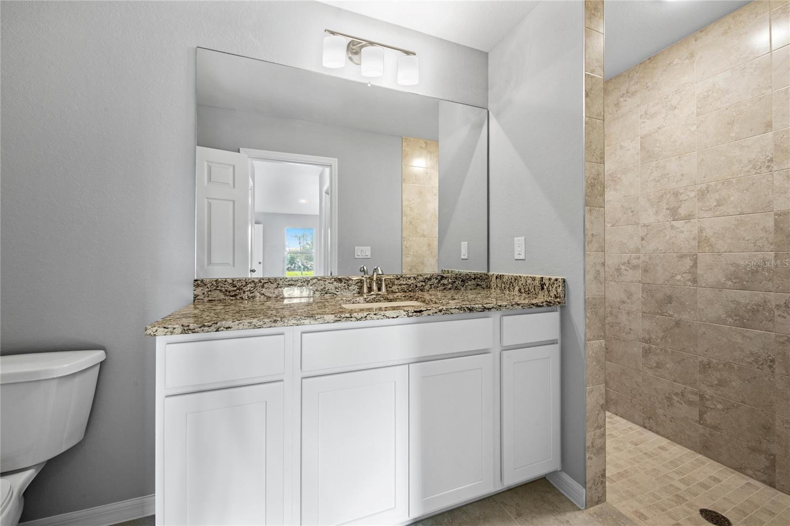 Image 16 of 16 For 10177 Quimper Avenue