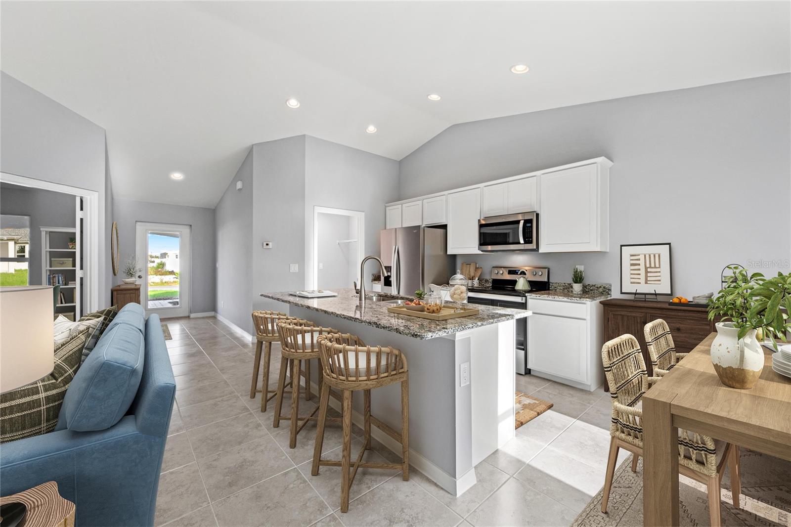 Image 5 of 16 For 10177 Quimper Avenue
