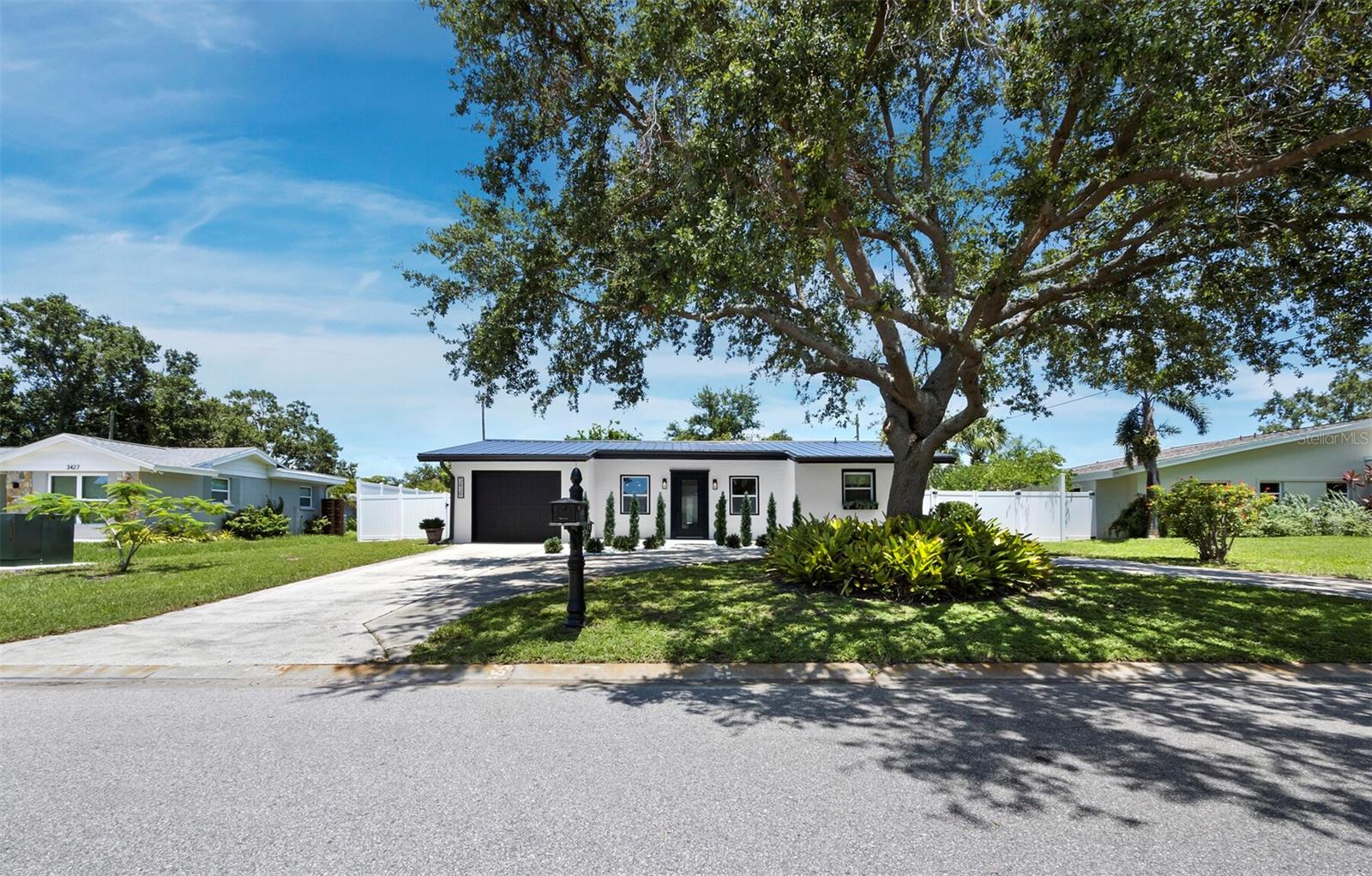 Details for 3439 Fair Oaks Place, SARASOTA, FL 34239