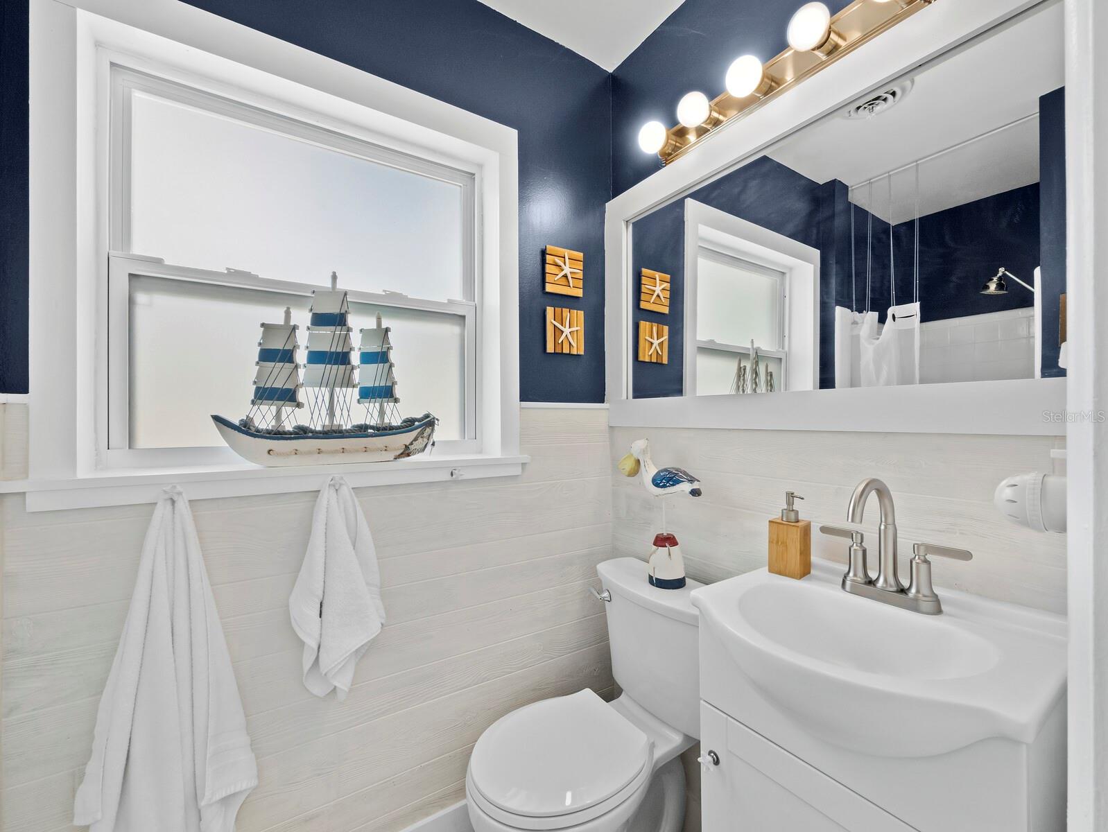 Image 17 of 52 For 3439 Fair Oaks Place