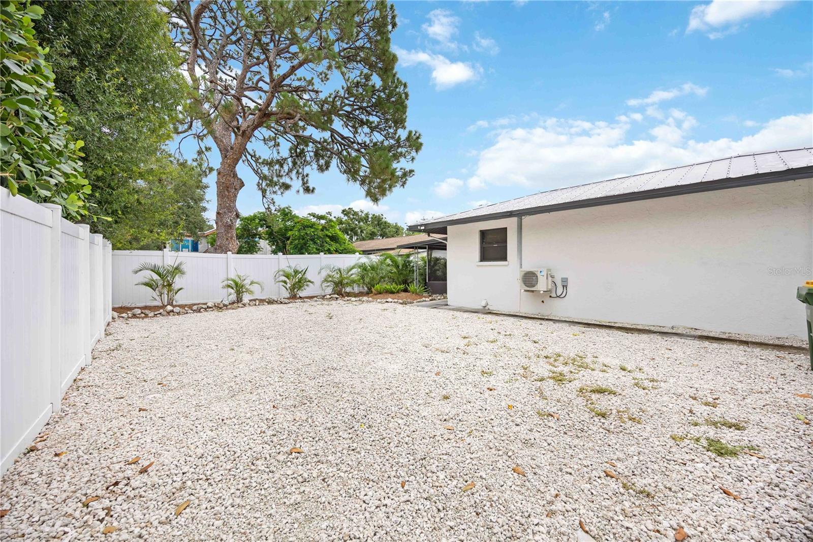 Image 27 of 28 For 2105 Hibiscus Street
