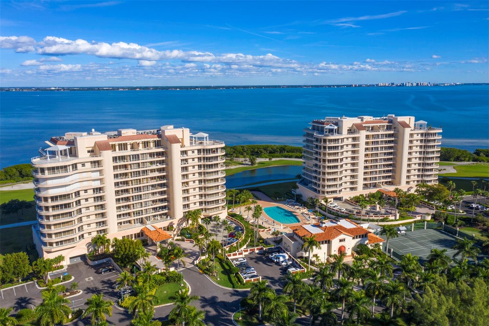 Image 33 of 64 For 3030 Grand Bay Boulevard 312
