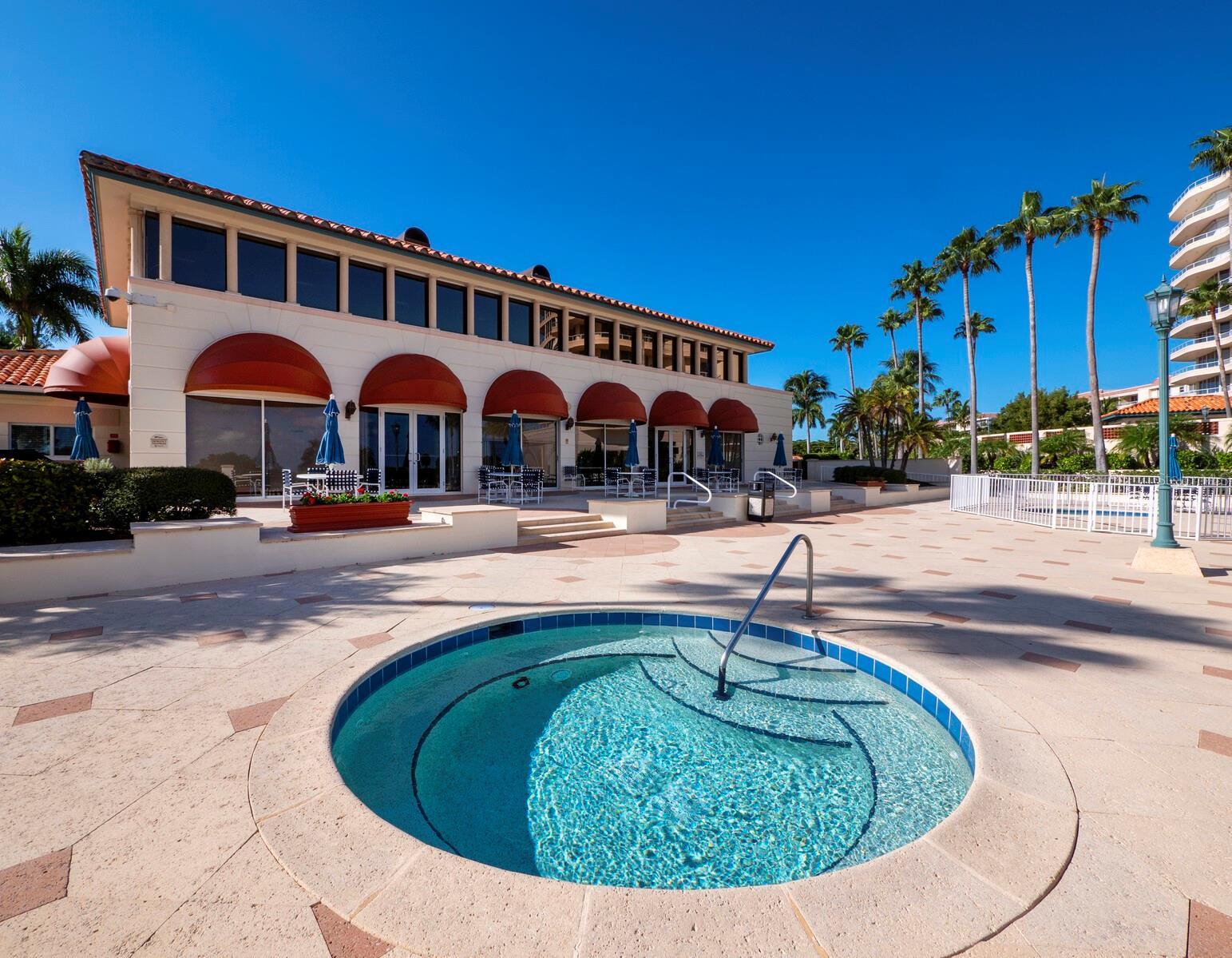 Image 41 of 64 For 3030 Grand Bay Boulevard 312