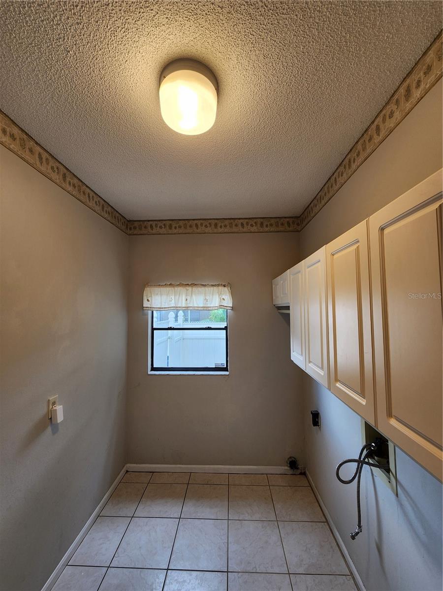Image 19 of 39 For 4011 78th Drive E