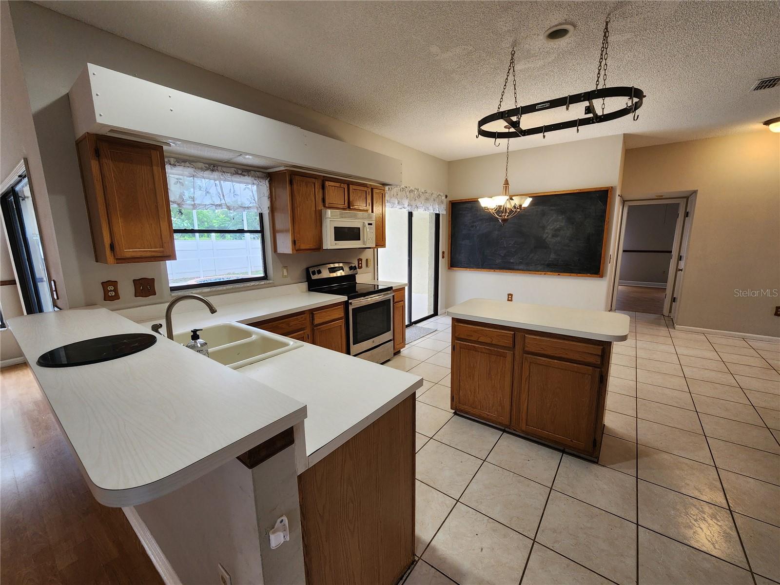 Image 20 of 39 For 4011 78th Drive E