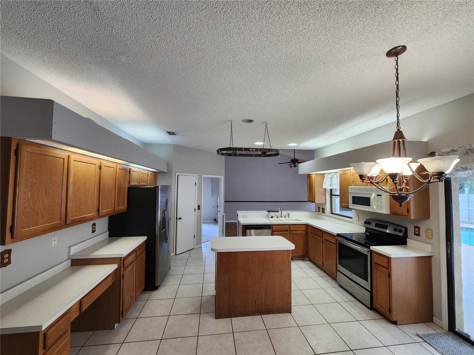 Image 30 of 39 For 4011 78th Drive E