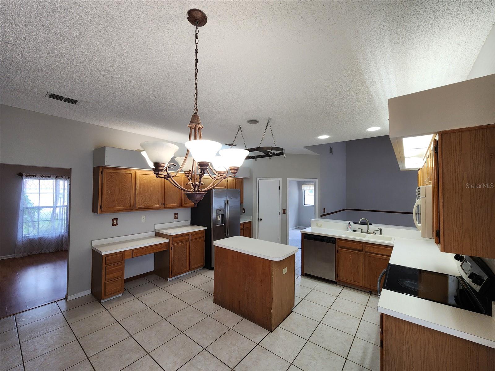 Image 31 of 39 For 4011 78th Drive E