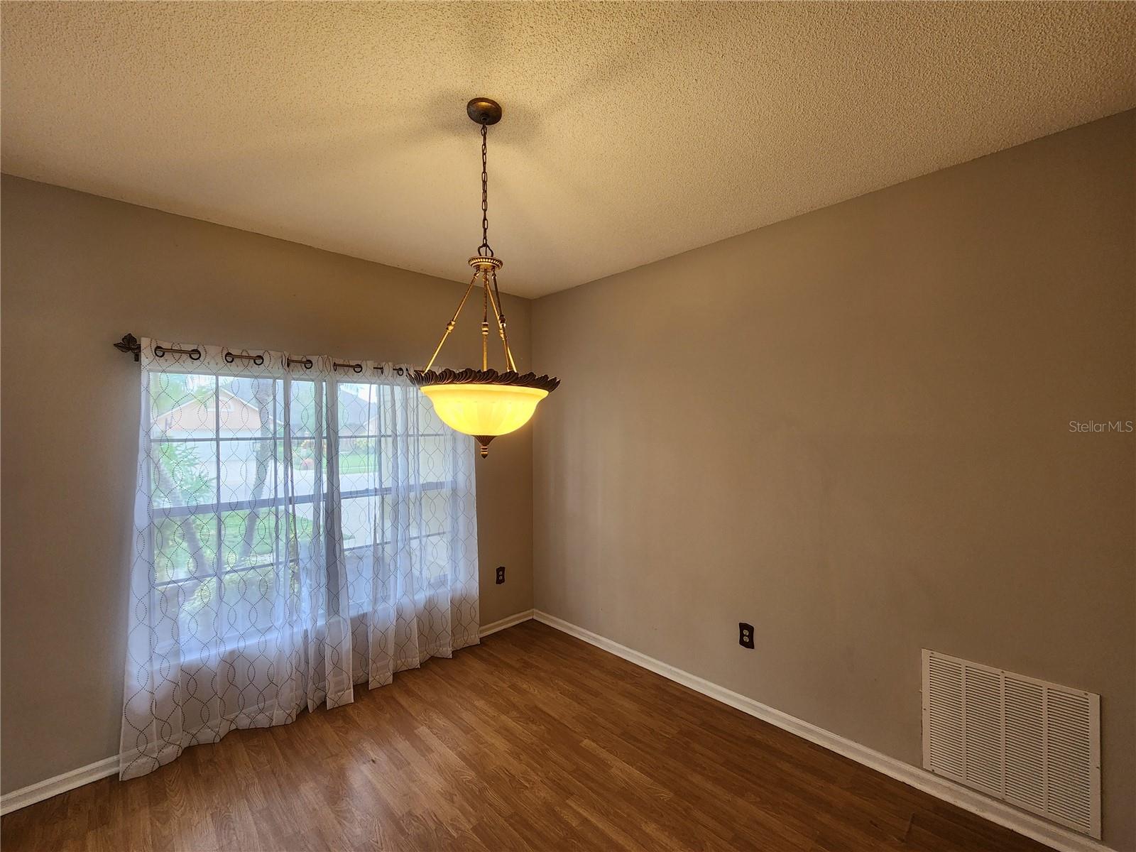 Image 6 of 39 For 4011 78th Drive E