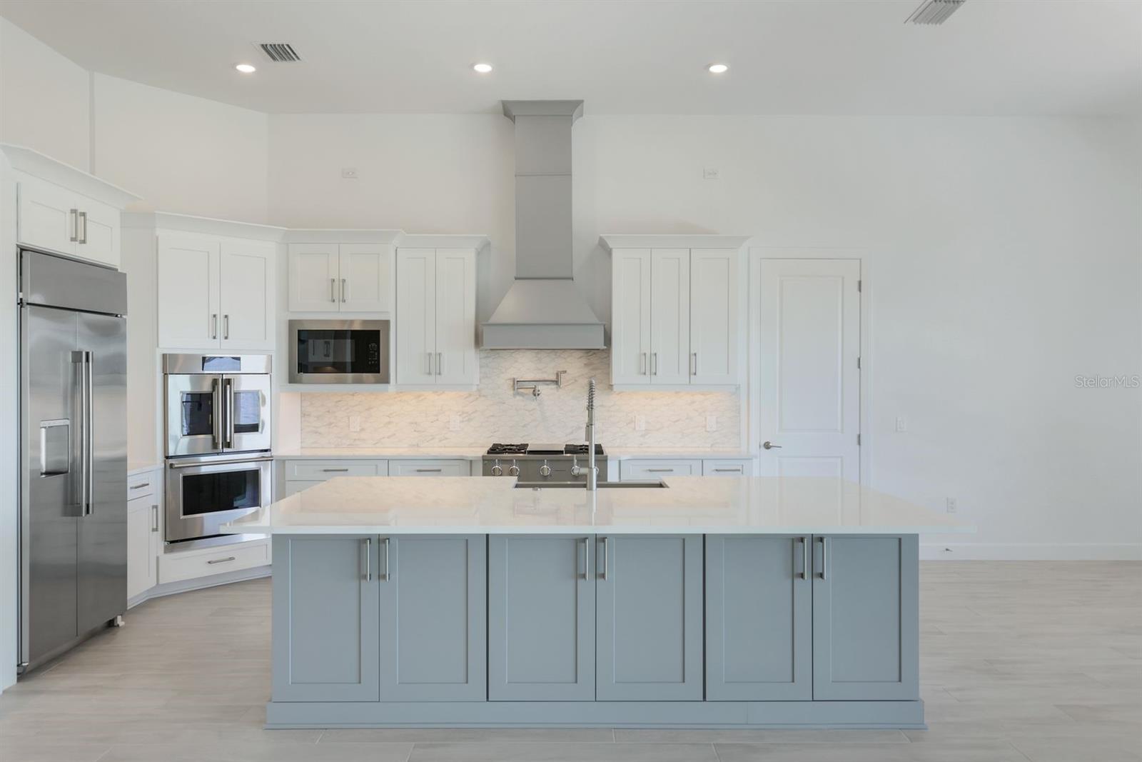 Image 11 of 70 For 15322 Turin Drive
