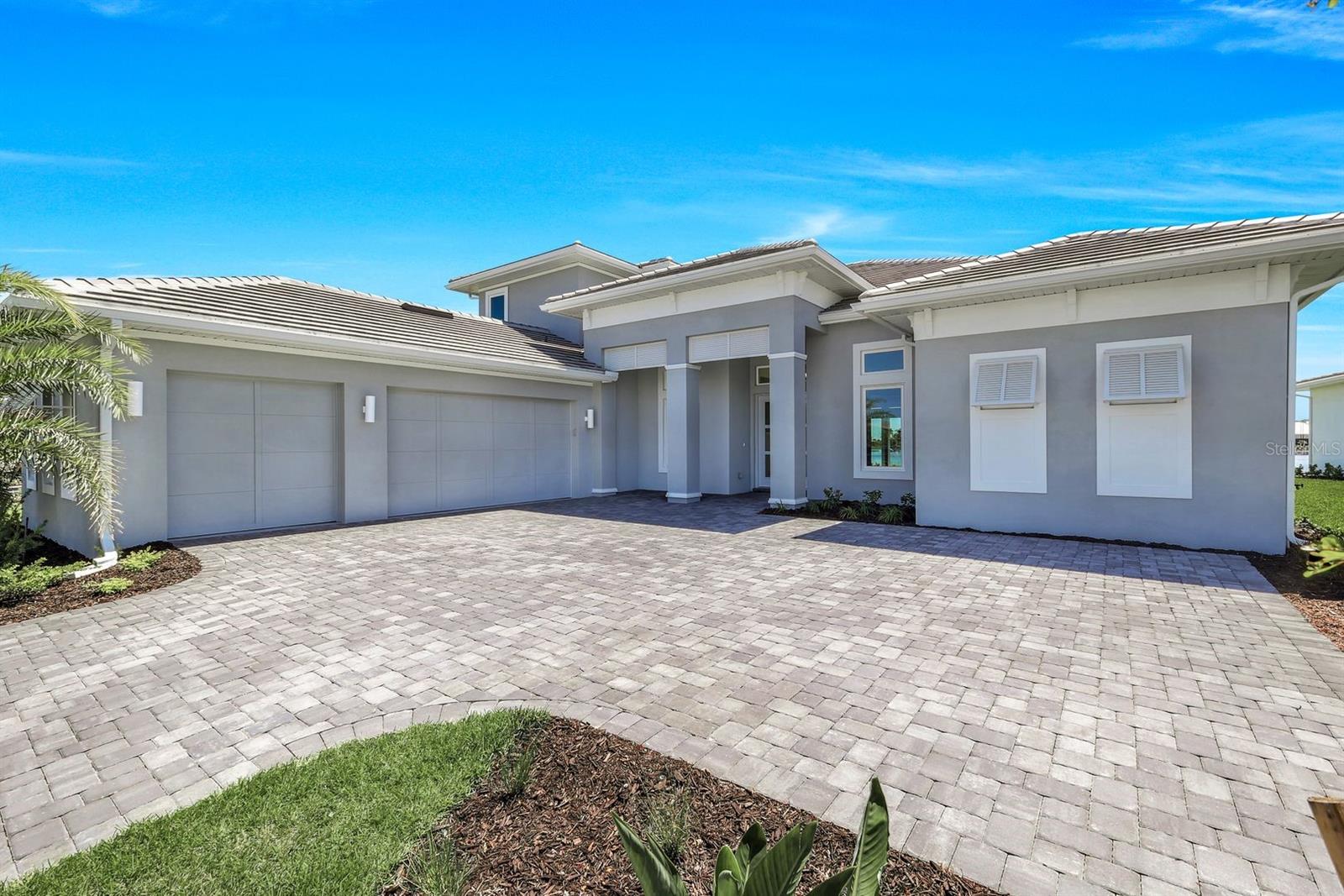 Image 5 of 70 For 15322 Turin Drive