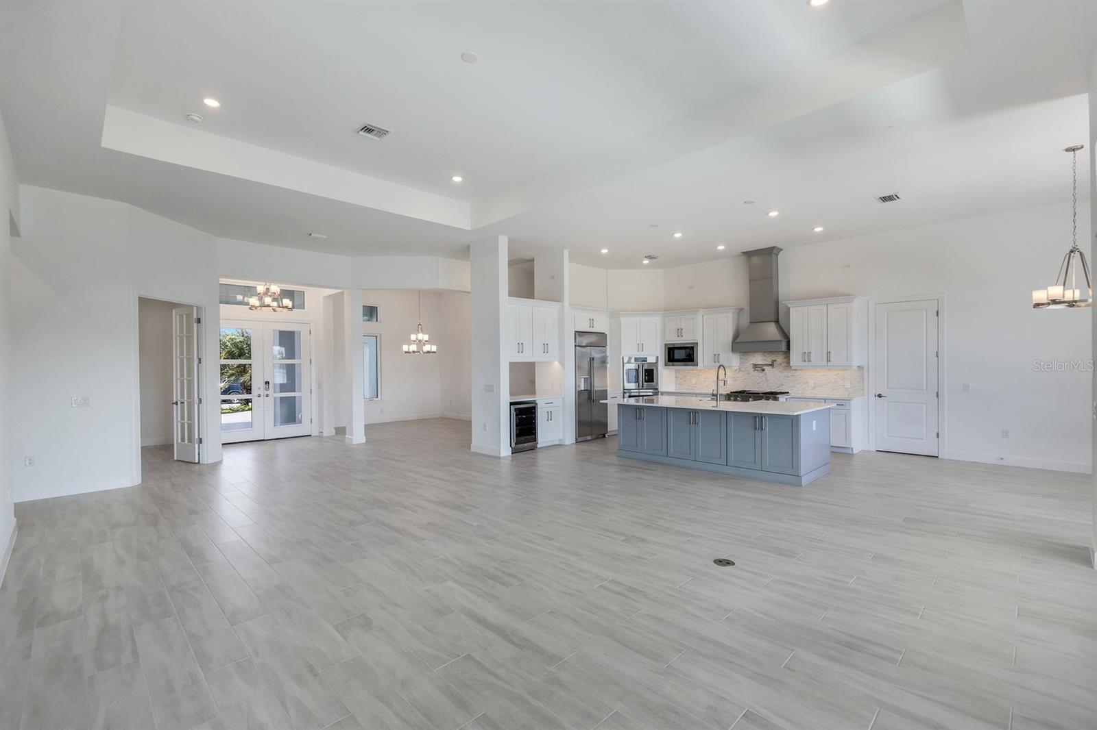 Image 8 of 70 For 15322 Turin Drive