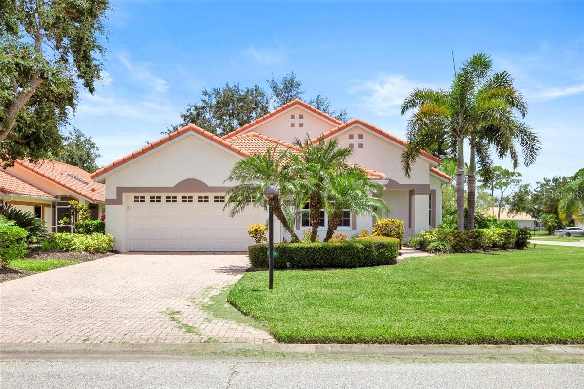 Details for 5814 Fairwoods Circle, SARASOTA, FL 34243