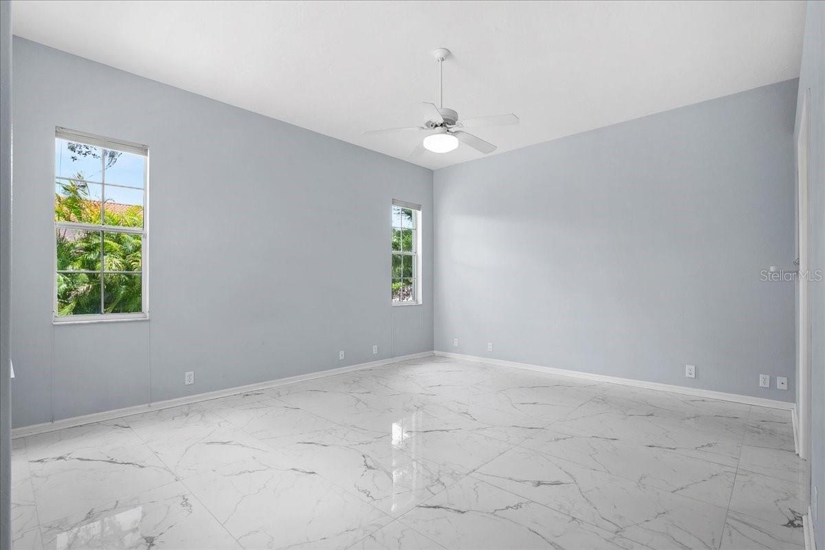 Image 16 of 22 For 5814 Fairwoods Circle