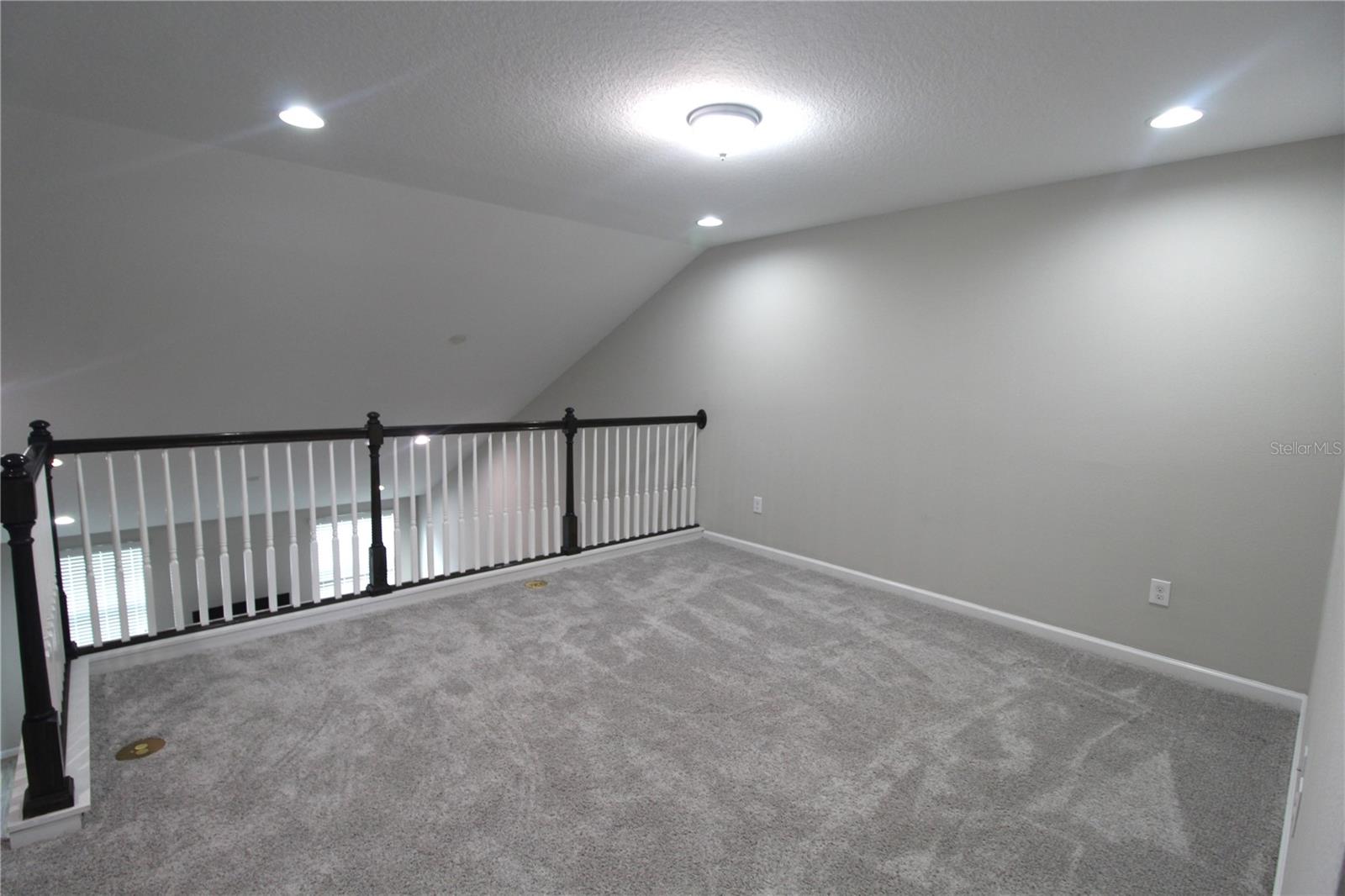Image 16 of 40 For 11819 Brookside Drive