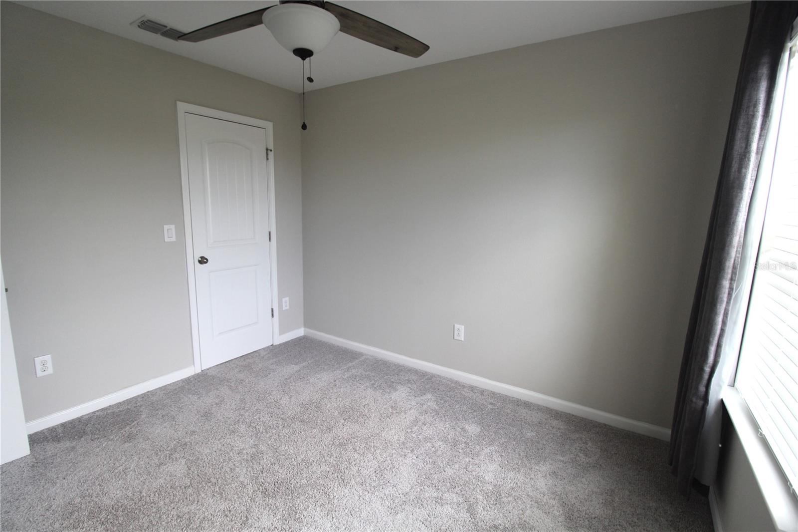 Image 24 of 40 For 11819 Brookside Drive