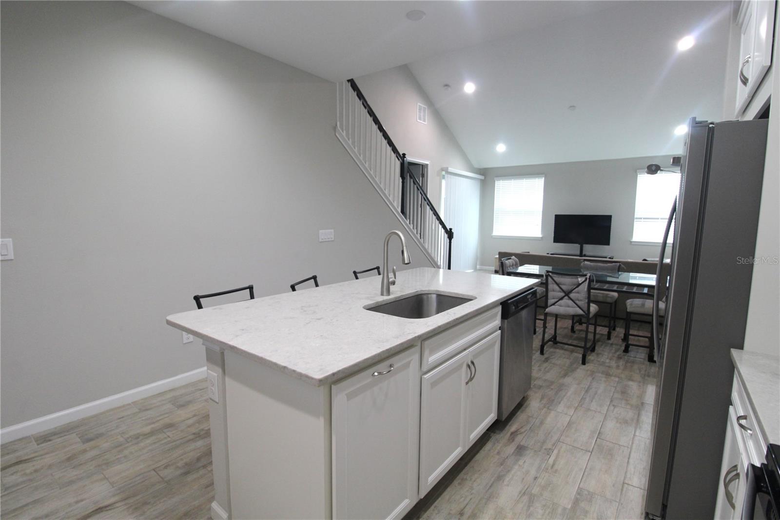 Image 5 of 40 For 11819 Brookside Drive