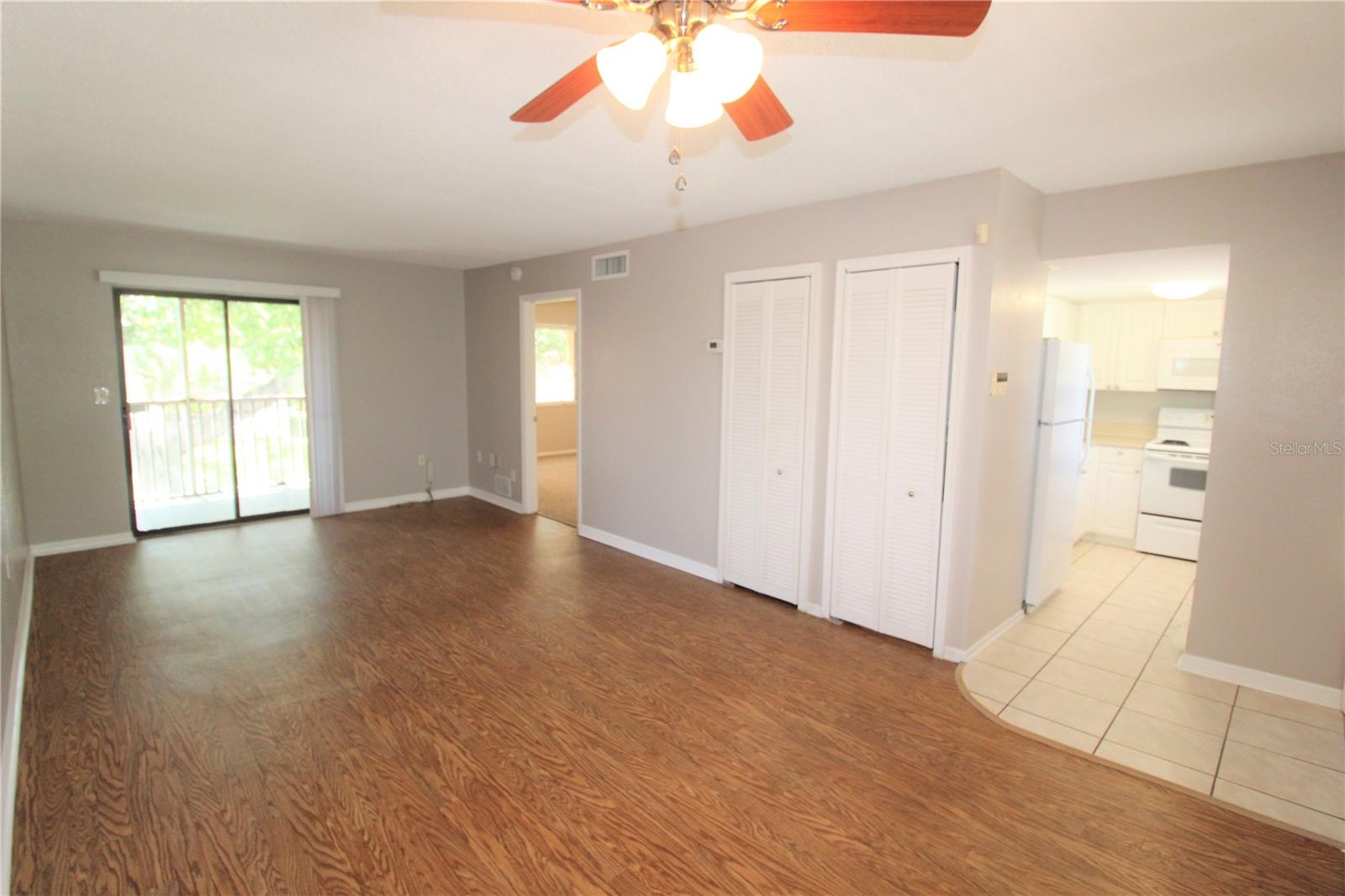 Image 4 of 15 For 5310 26th Street W 1205