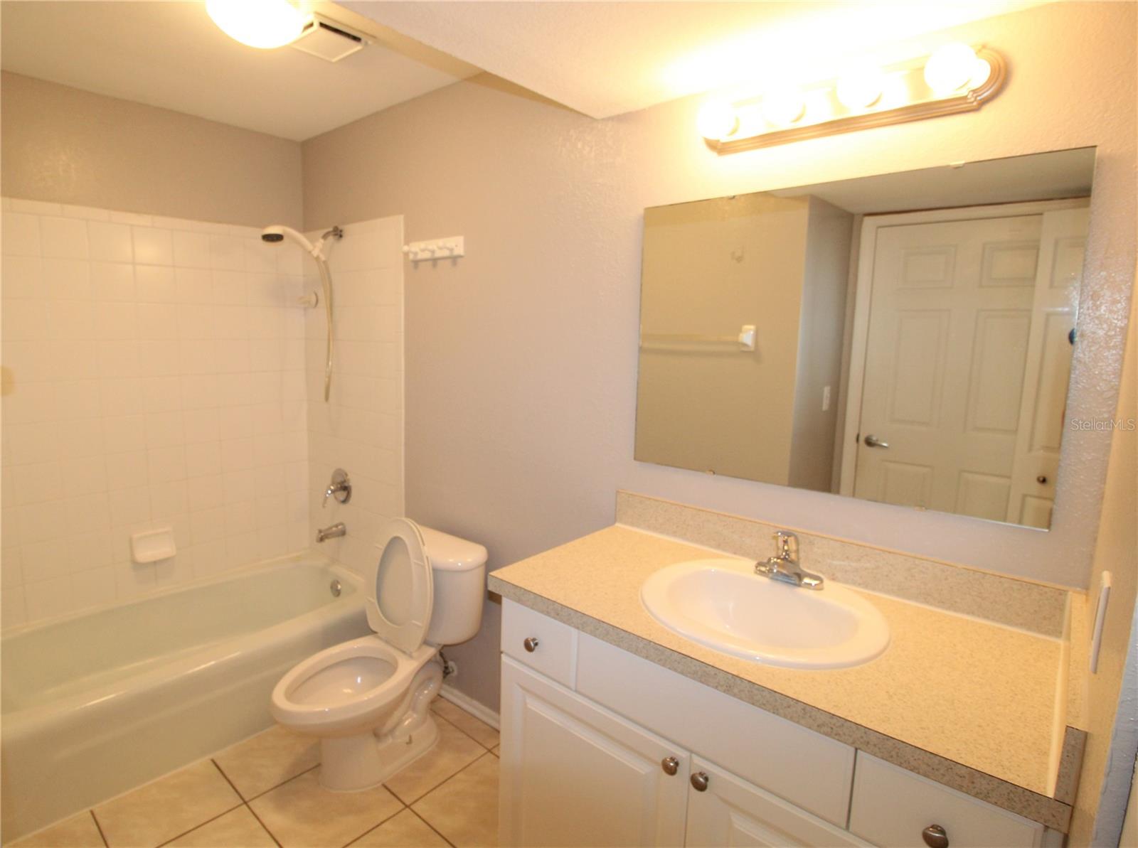 Image 7 of 15 For 5310 26th Street W 1205