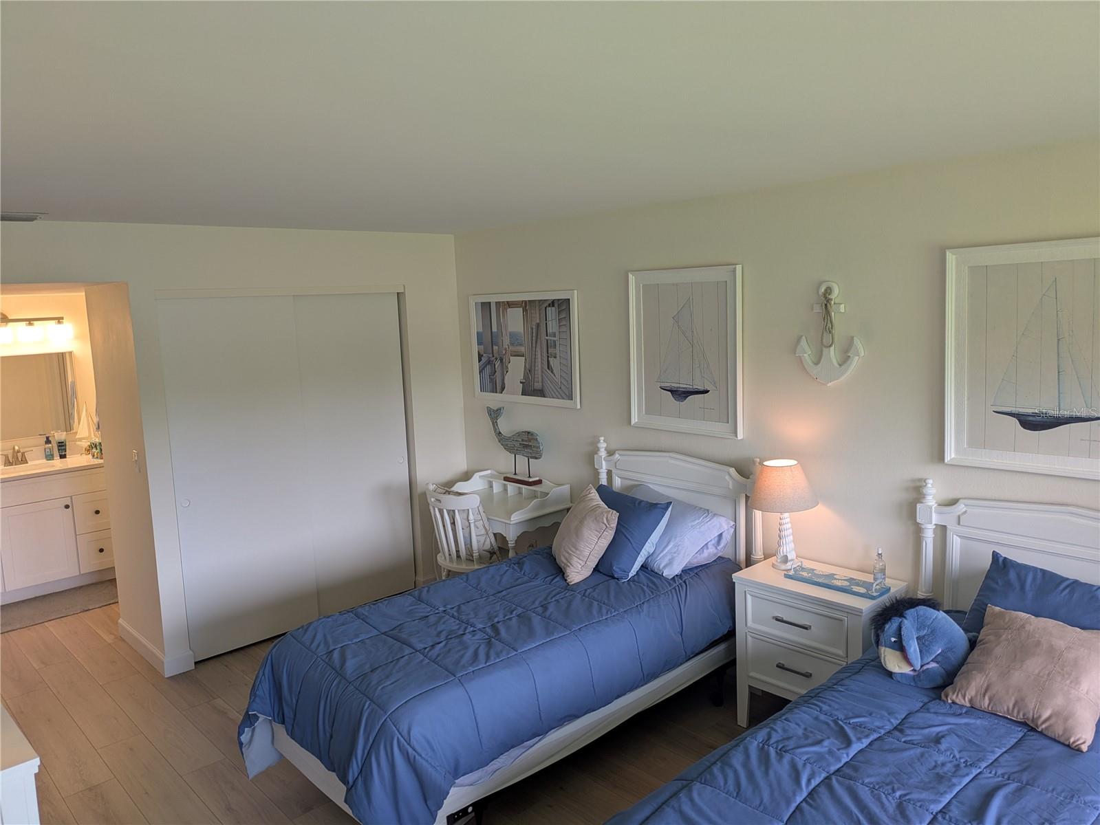 Image 30 of 43 For 4531 Longwater  16