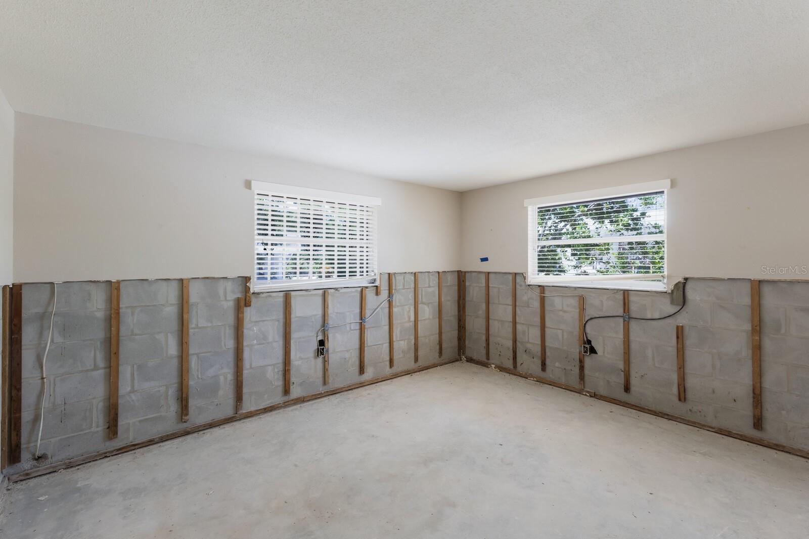 Image 12 of 30 For 212 71st Street