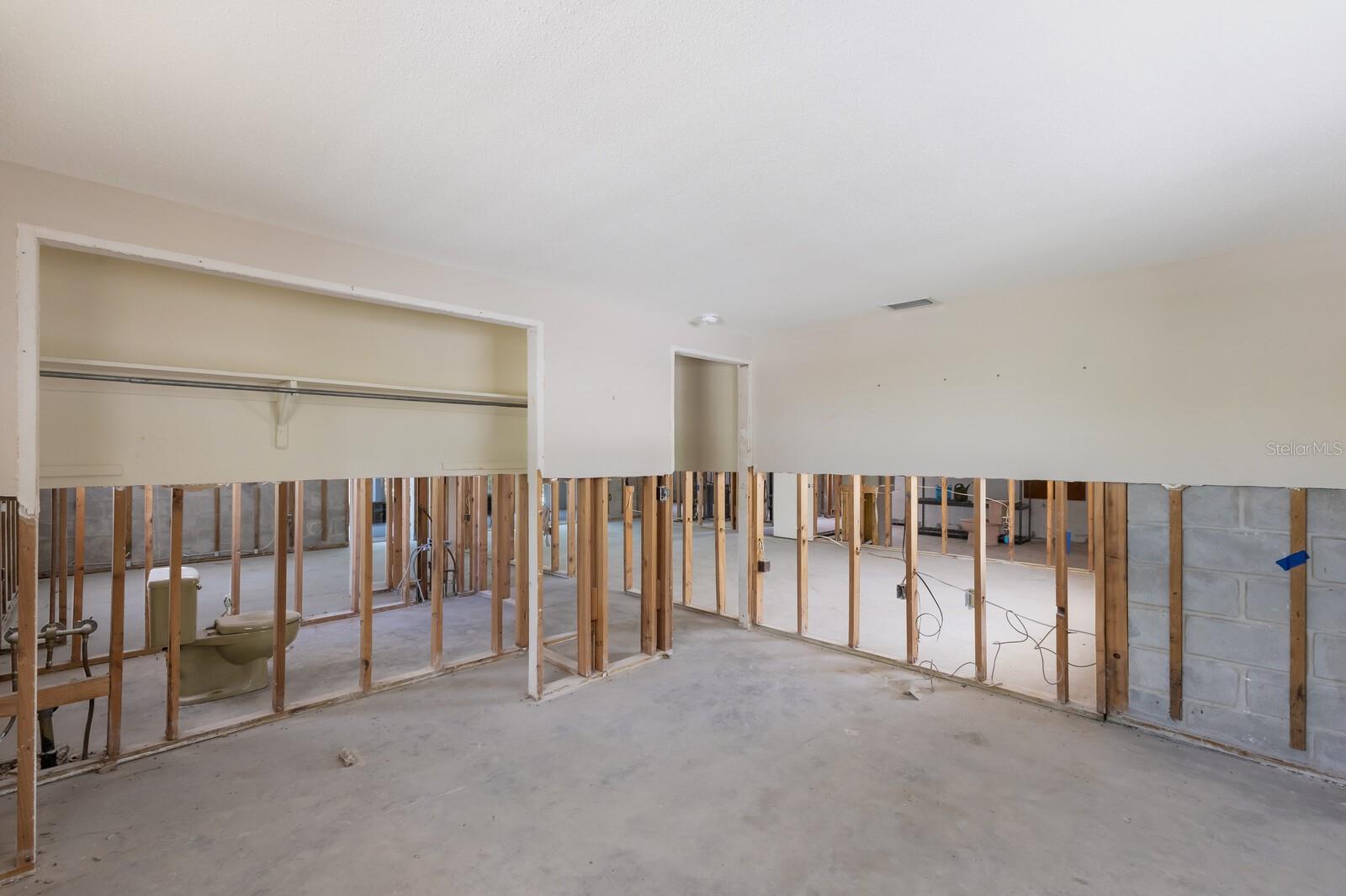 Image 13 of 30 For 212 71st Street