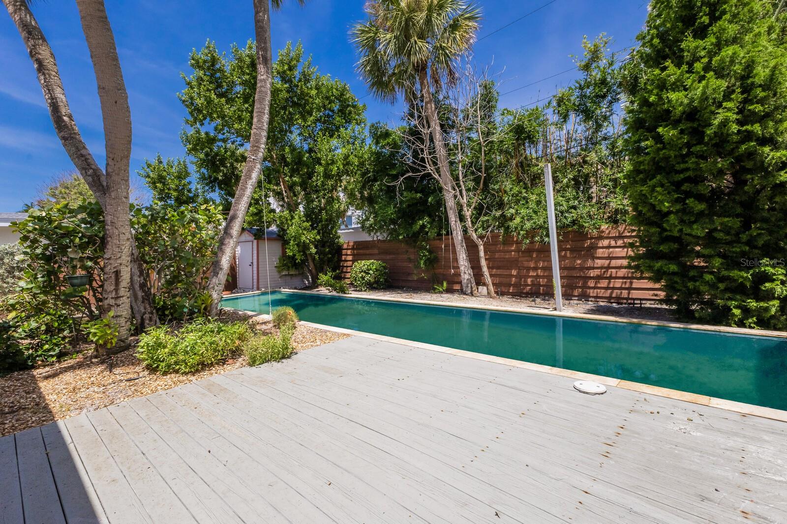Image 20 of 30 For 212 71st Street