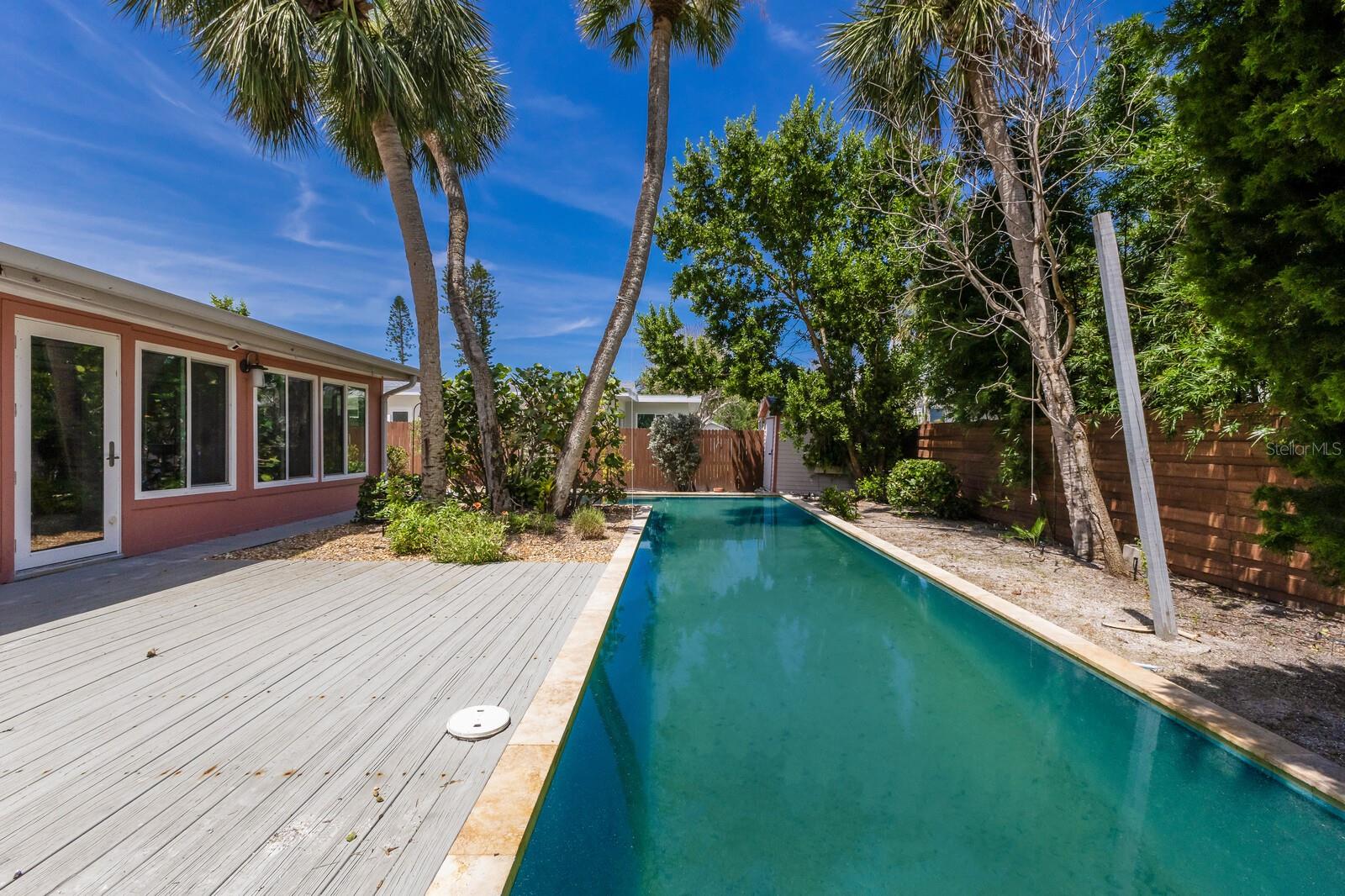 Image 21 of 30 For 212 71st Street