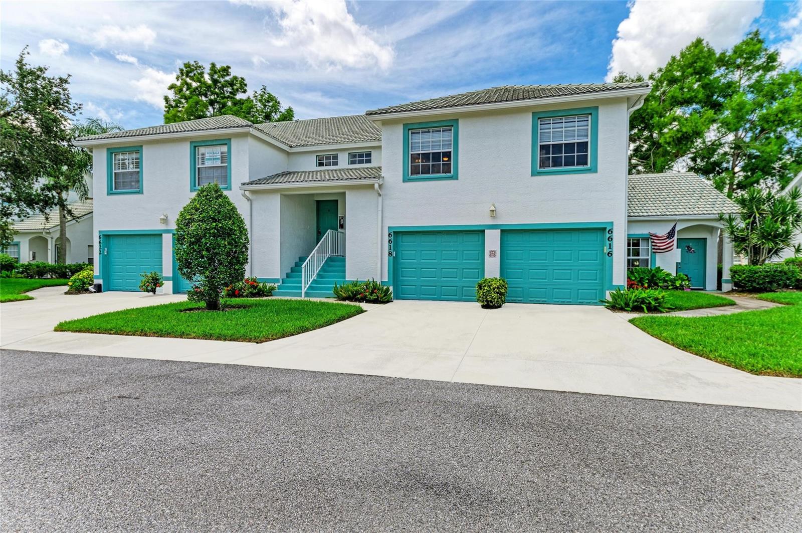 Image 2 of 51 For 6618 Pineview Terrace 6618