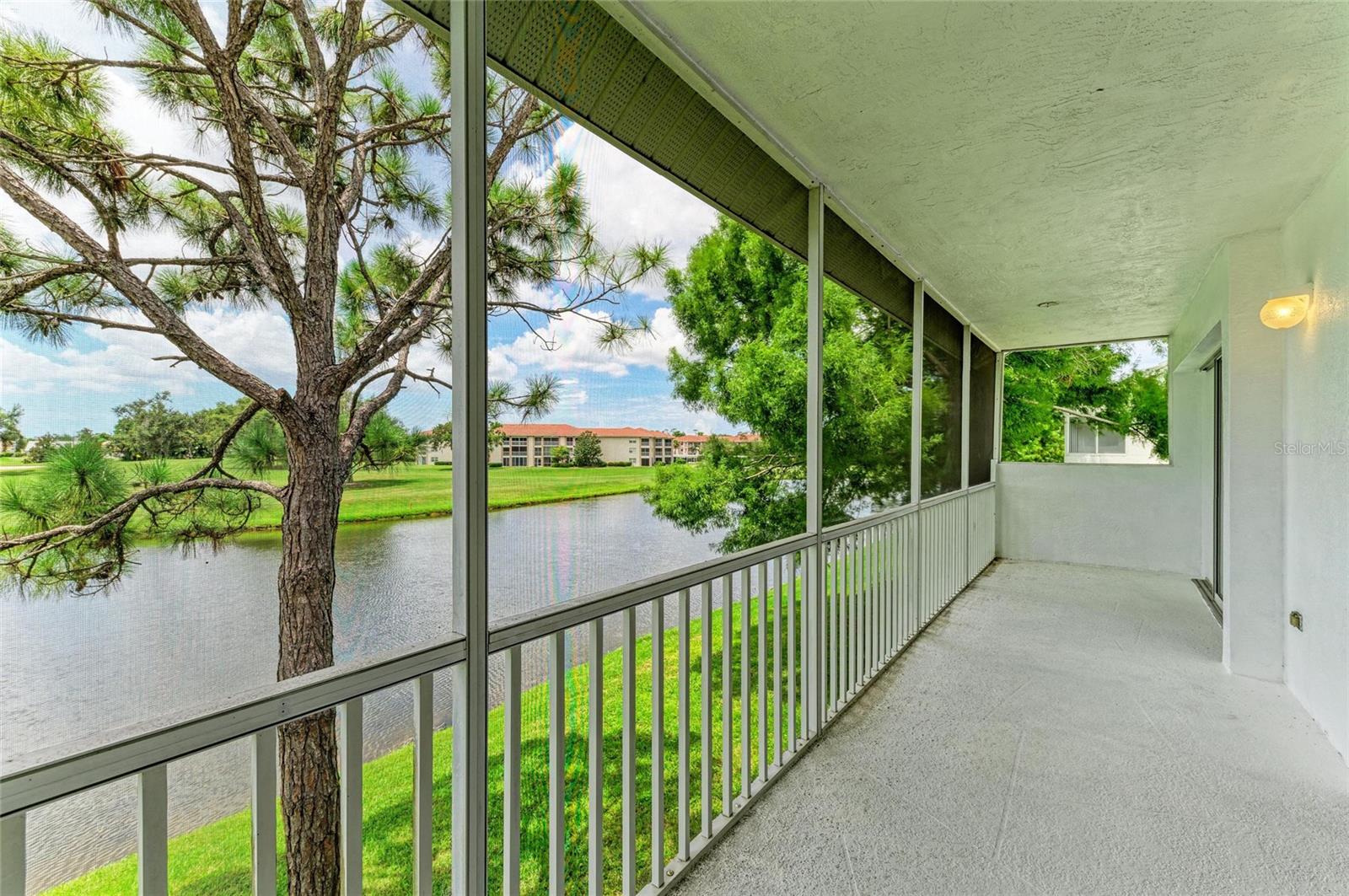 Image 36 of 51 For 6618 Pineview Terrace 6618