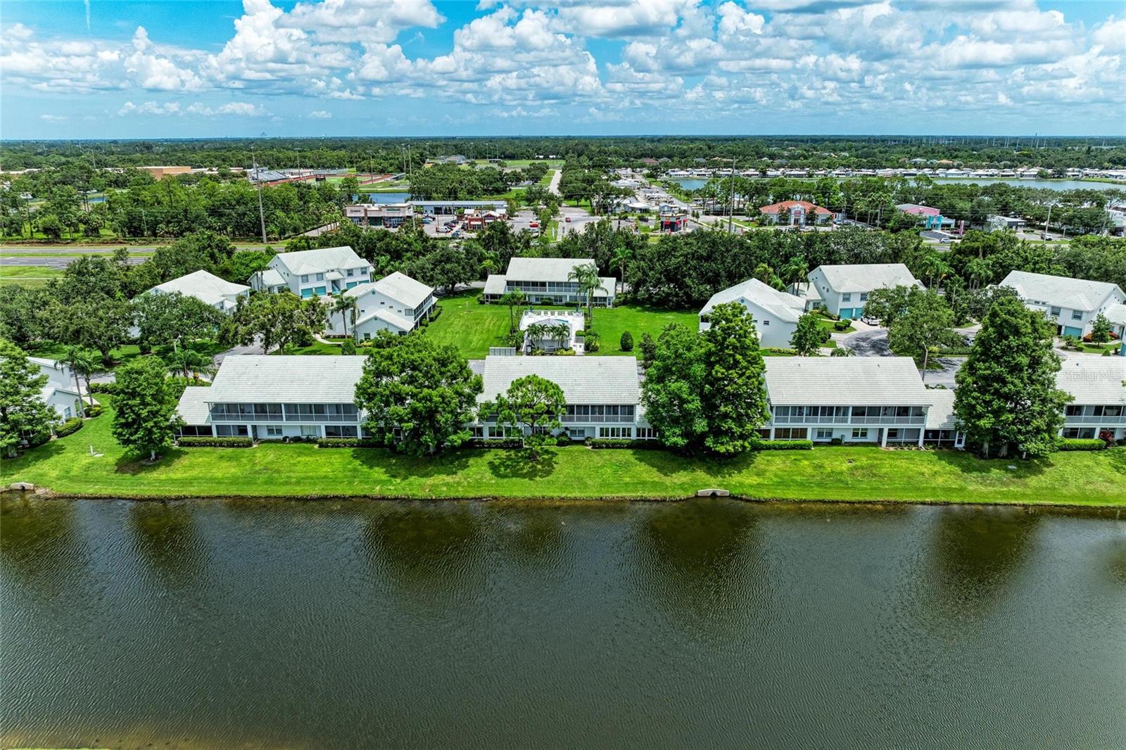 Image 38 of 51 For 6618 Pineview Terrace 6618