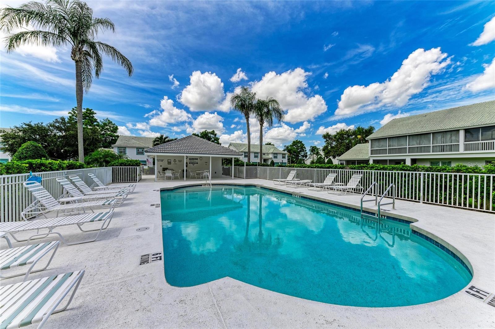 Image 46 of 51 For 6618 Pineview Terrace 6618