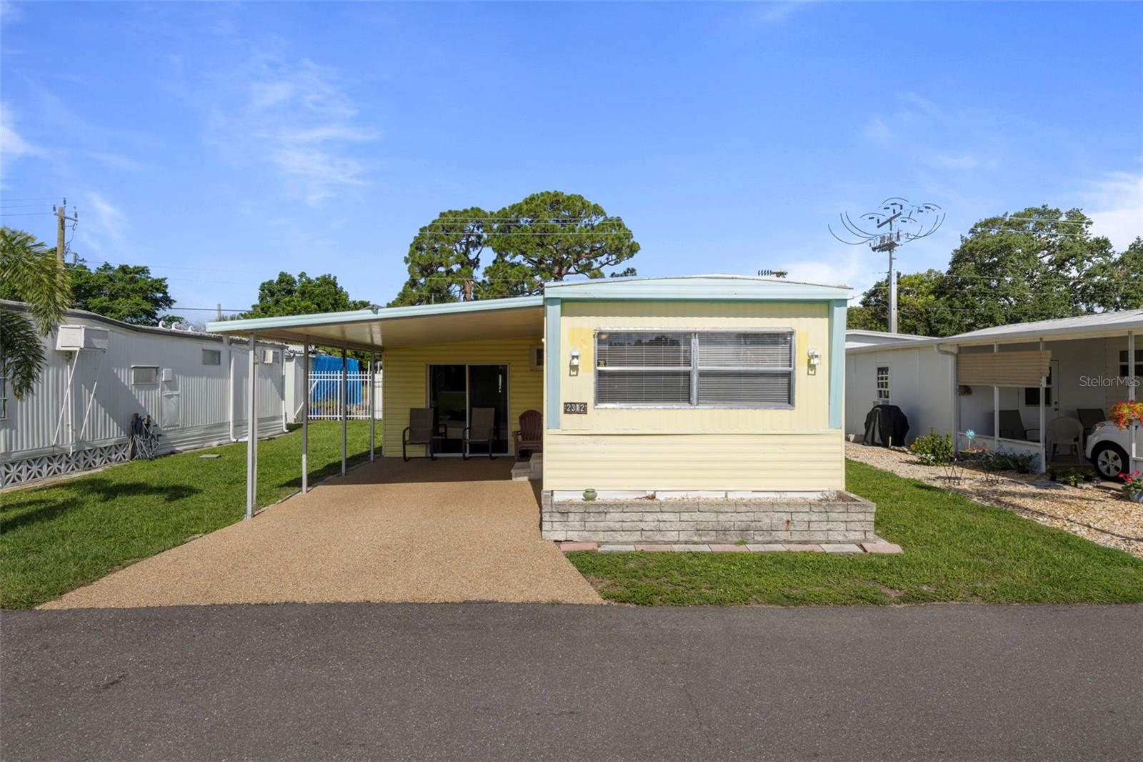 Image 2 of 20 For 2312 17th Street Court W