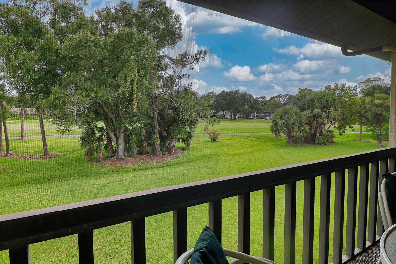 Image 16 of 85 For 4546 Longwater  44
