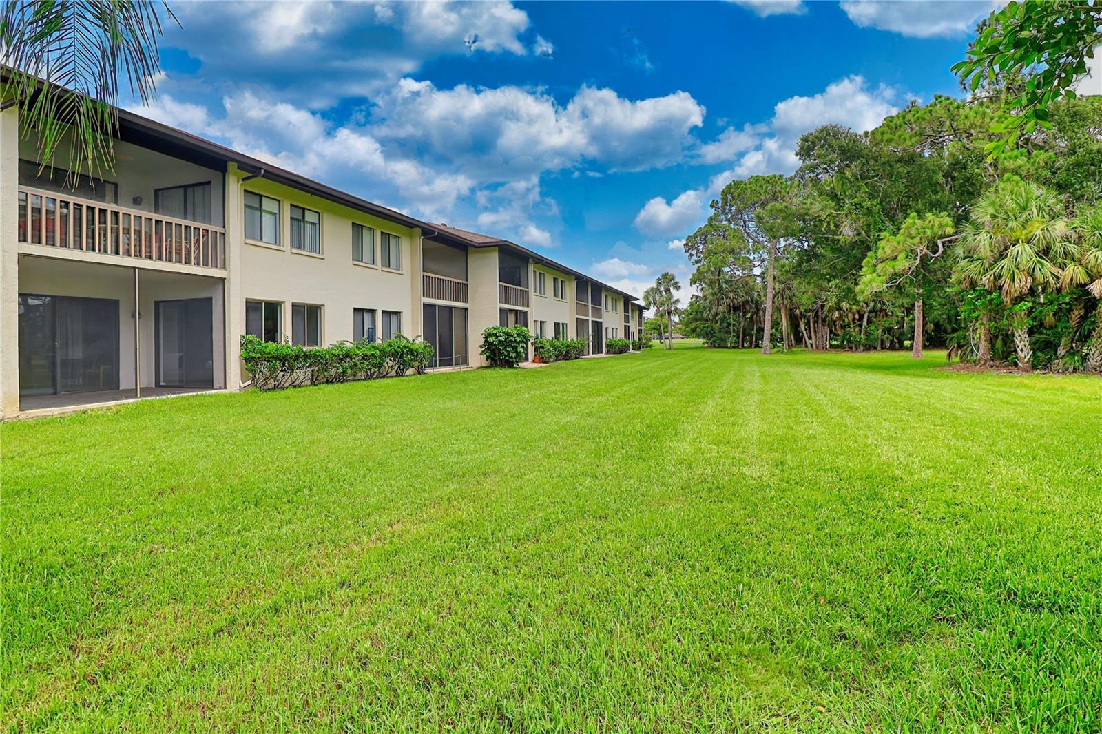 Image 42 of 85 For 4546 Longwater  44