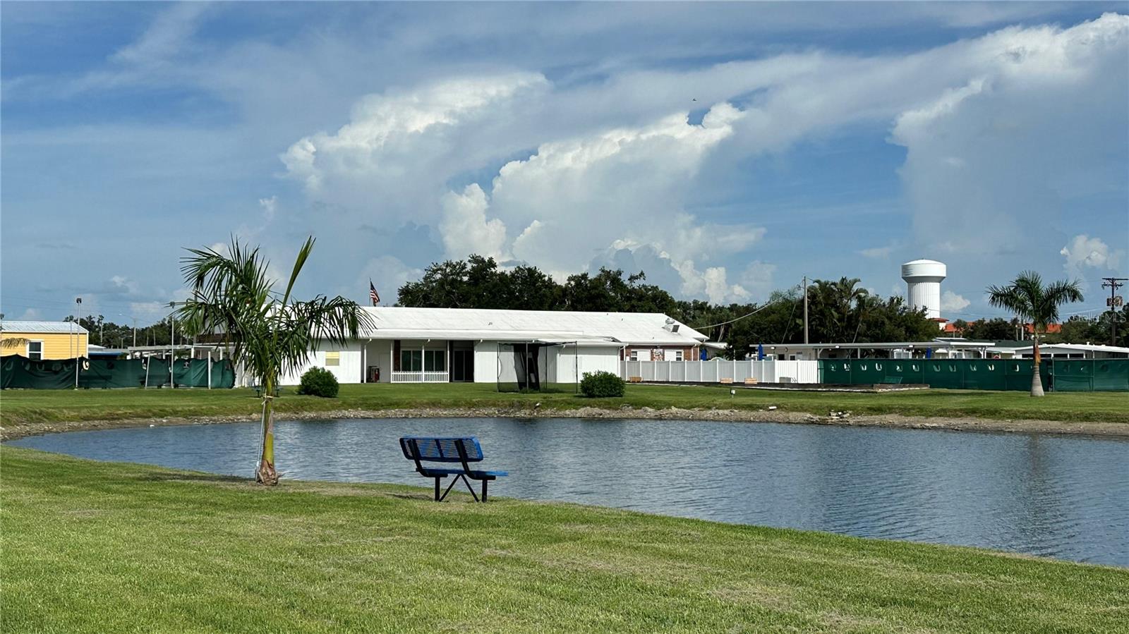 Image 39 of 42 For 214 Leisure Way