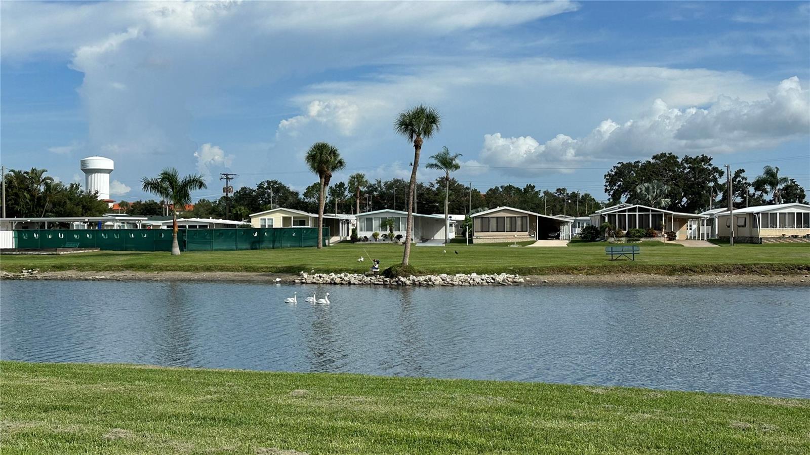 Image 40 of 42 For 214 Leisure Way