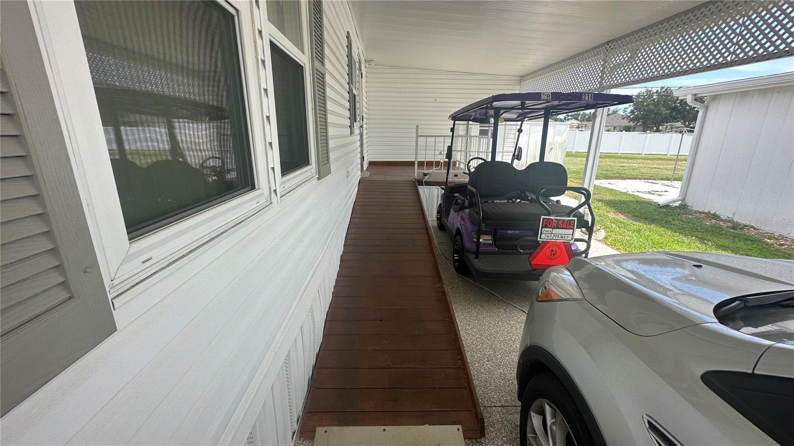 Image 9 of 42 For 214 Leisure Way