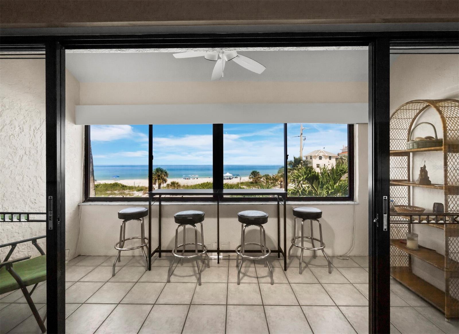 Image 10 of 36 For 1007 Gulf Drive N 203