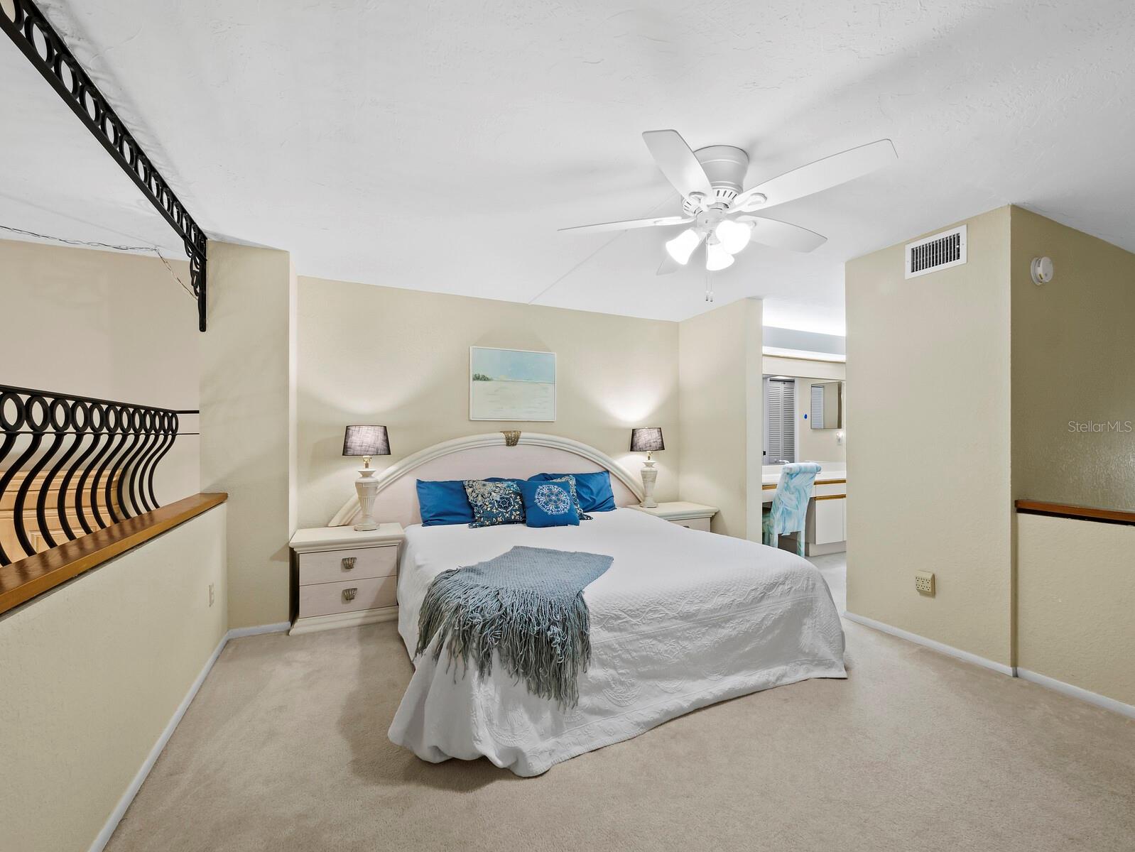 Image 24 of 36 For 1007 Gulf Drive N 203