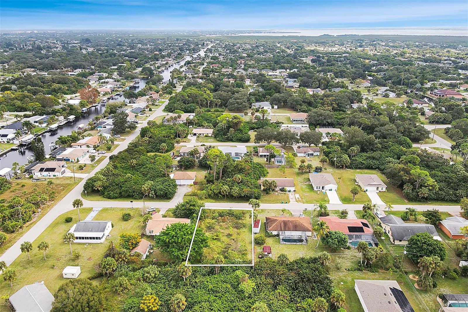 Image 13 of 15 For 4477 Harrington Street