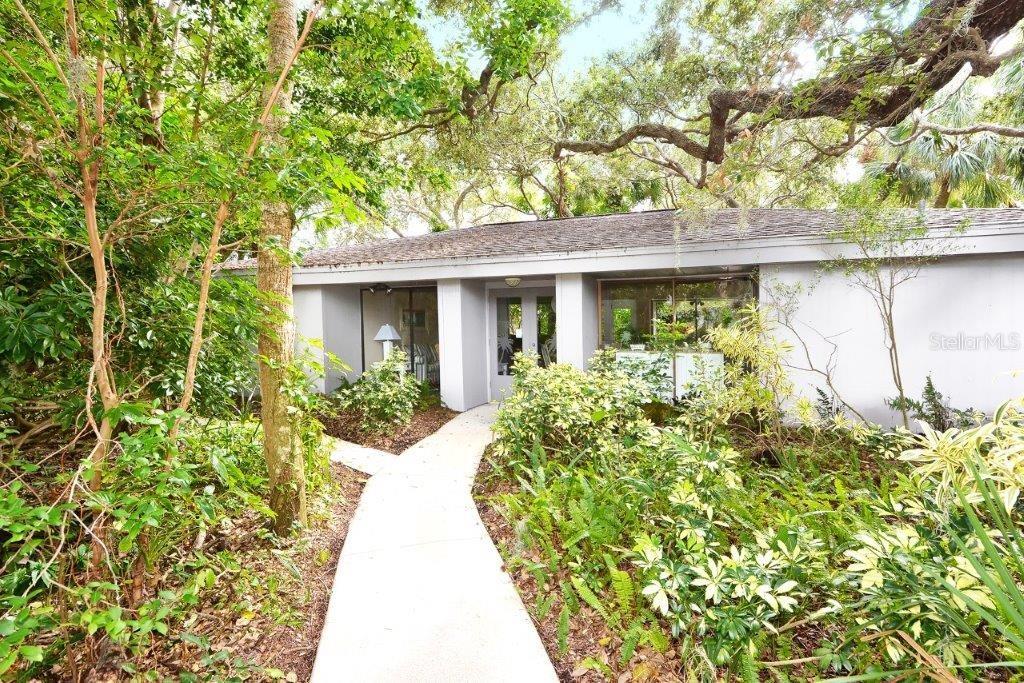 Details for 1036 Peppertree Lane 113b, SARASOTA, FL 34242