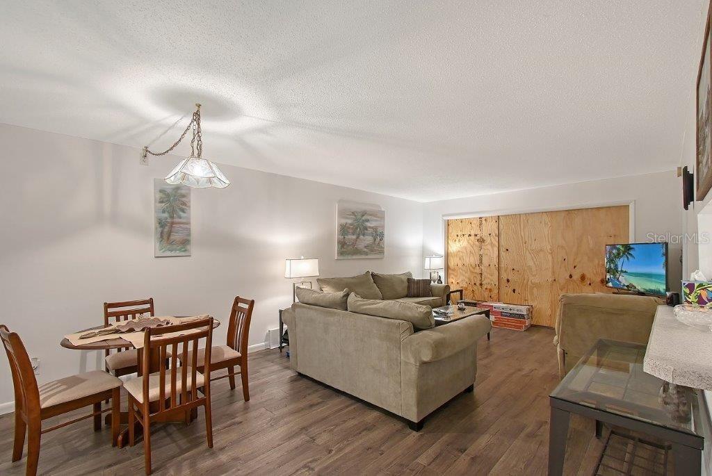 Image 13 of 89 For 1036 Peppertree Lane 113b