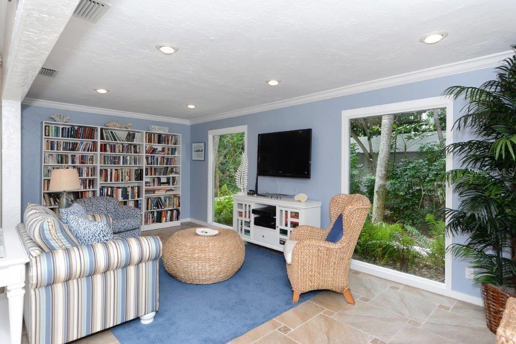 Image 61 of 89 For 1036 Peppertree Lane 113b