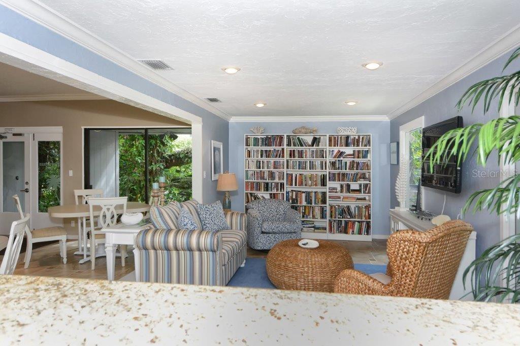 Image 67 of 89 For 1036 Peppertree Lane 113b