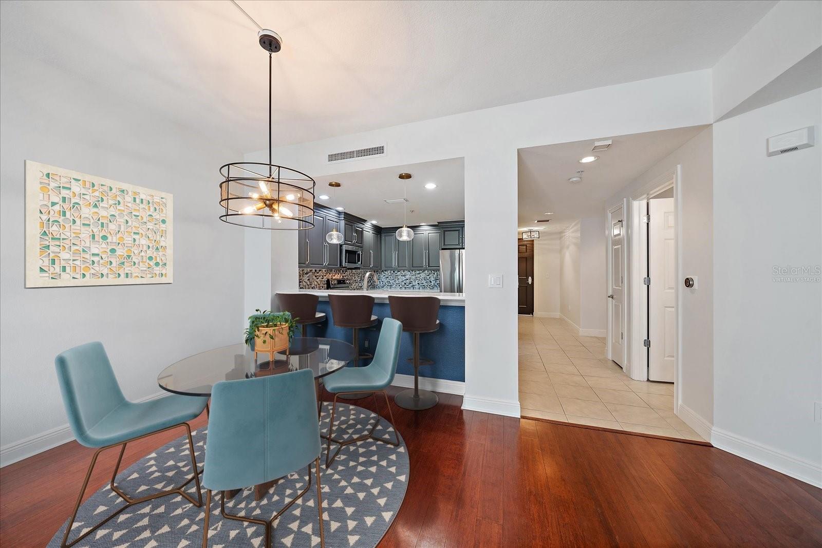 Image 13 of 44 For 1771 Ringling Boulevard 703