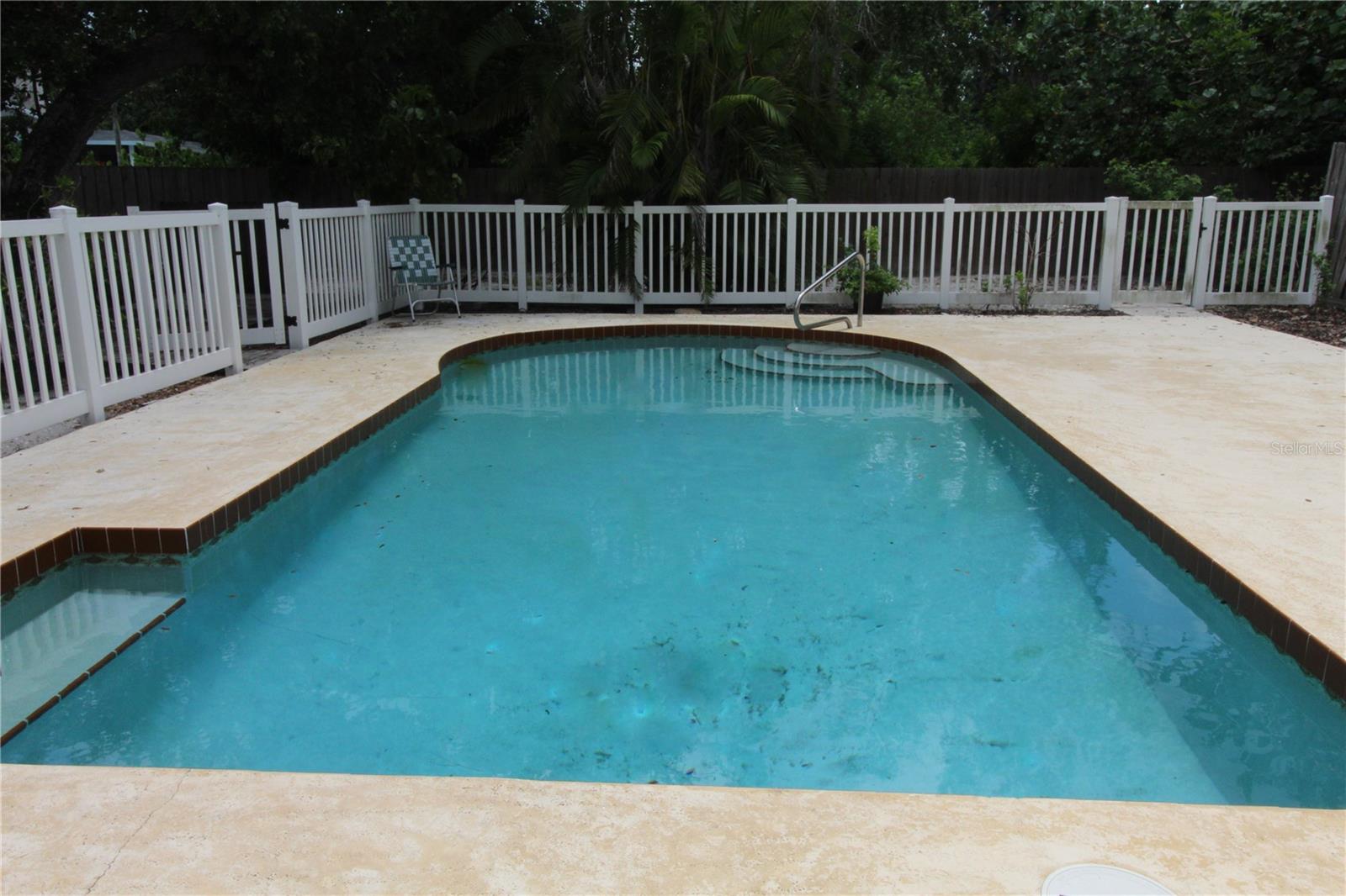 Image 15 of 18 For 753 Tropical Circle