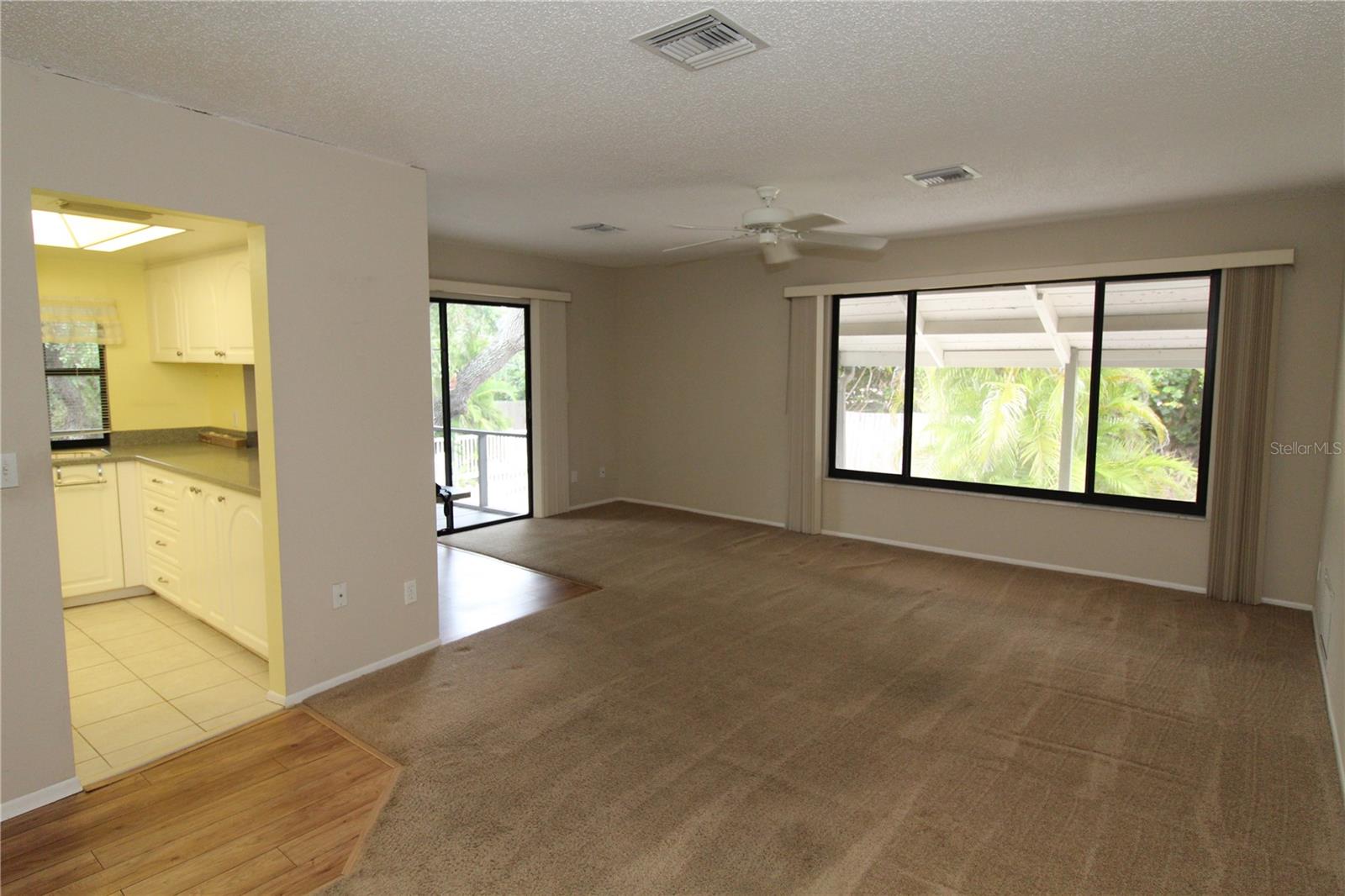 Image 6 of 18 For 753 Tropical Circle