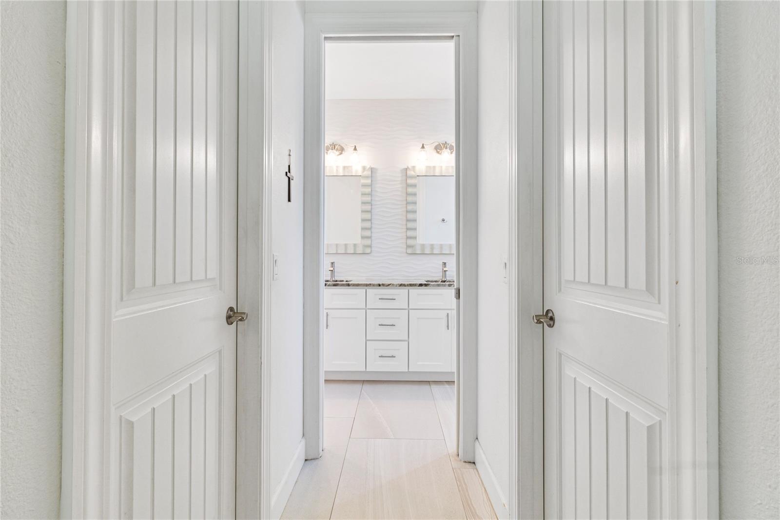 Image 4 of 7 For 4111 Iola Drive